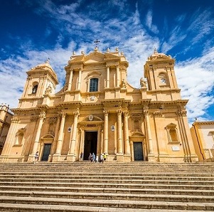 Travel-agency-in-Sicily-Italy-1