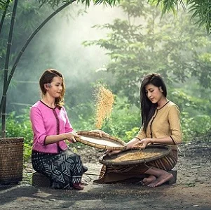 Two-girls-talking-82